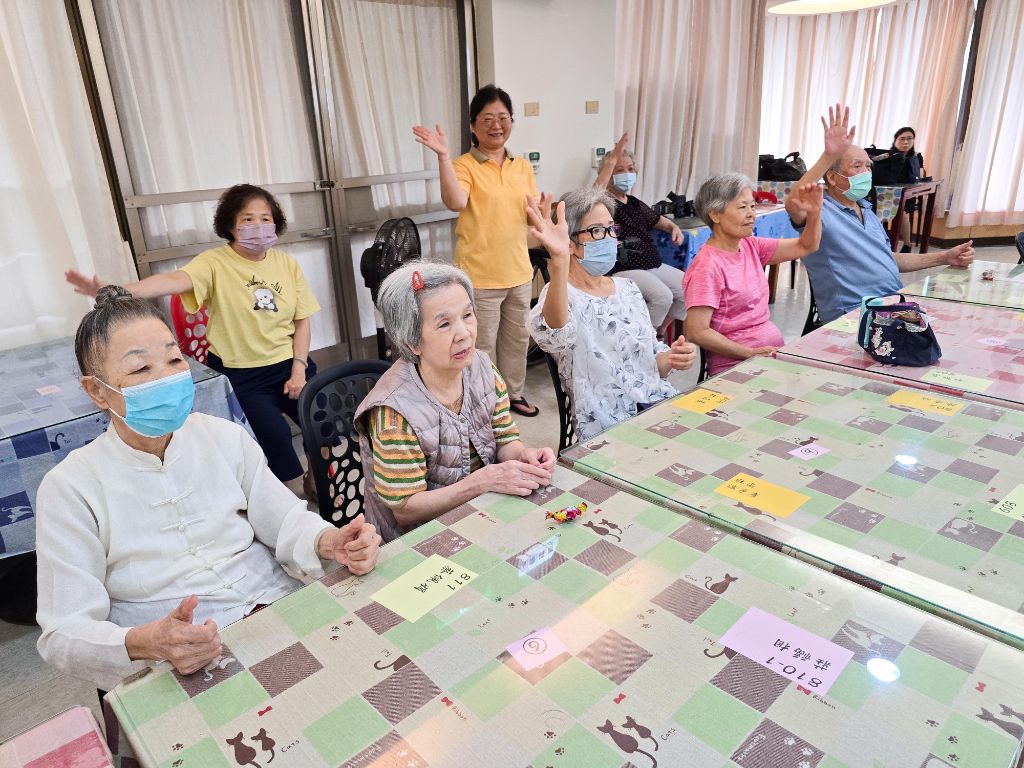 慈濟志工深耕老人公寓 陪伴關懷照亮銀髮盛夏